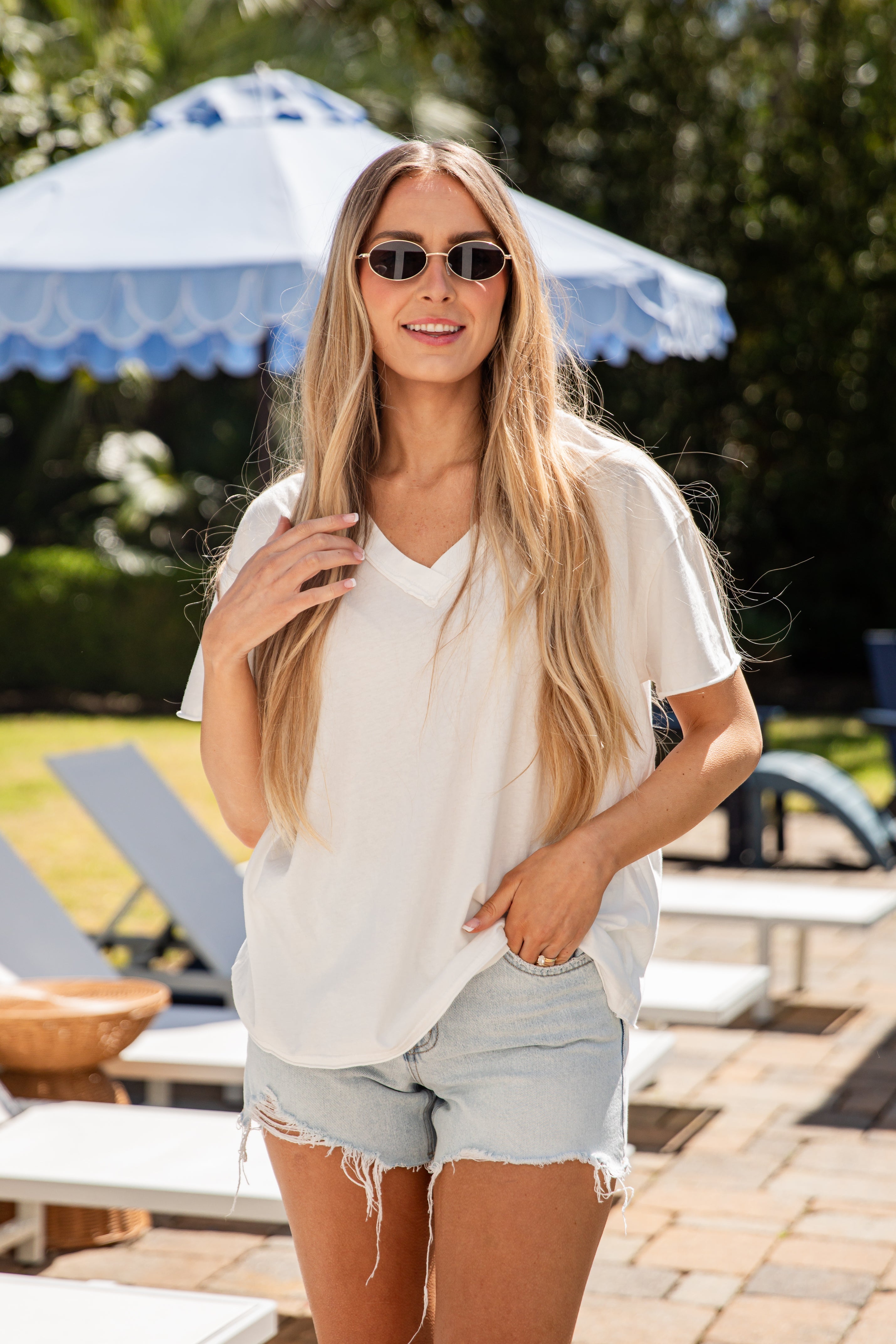 Unwind Relaxed Essential Tee